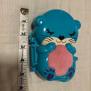 Polly Pocket Otter Aquarium Compact Aquarium. Only pieces show.